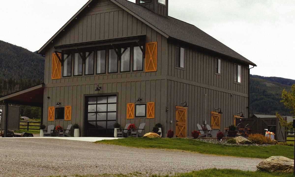 Arlee House | 2bed 2bath Barndominium in Arlee just north of Missoula on Horse Sanctuary.
