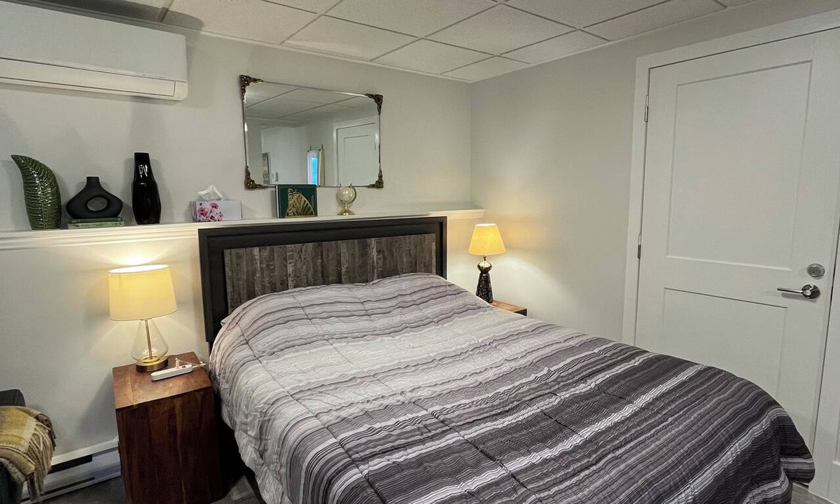 Eastern Passage Apartment | Cozy Private Studio - Quiet and Central