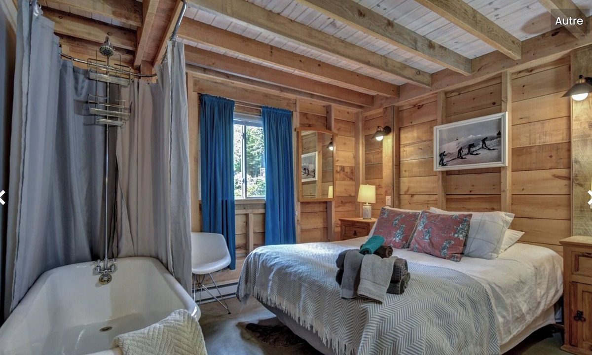 Val David Cabin | Le St-Moritz : Cute & Cozy cottage in Village Suisse Resort, heart of Val-David