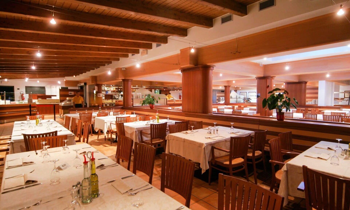 Grado House | Lovely apartment in villa for 5 people with A/C, pool, WIFI and terrace