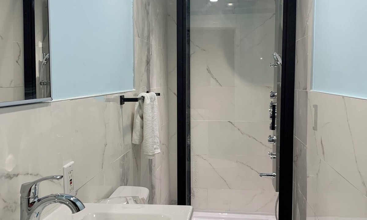 Sandy Hill Apartment | Rooms Steps Uottawa