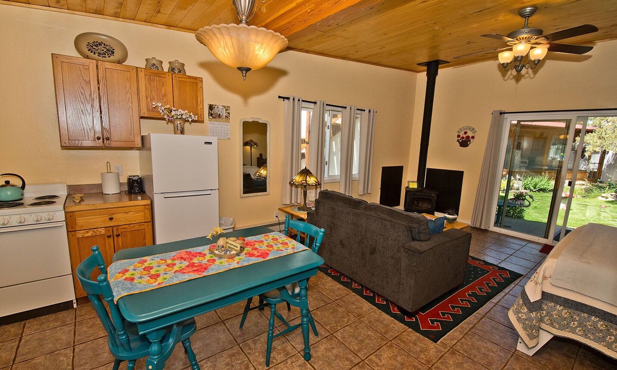 Crestone Villa | The Crestone Casitas: Casita Suite #3