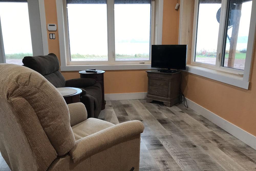French River Condo | Waterfront tranquility