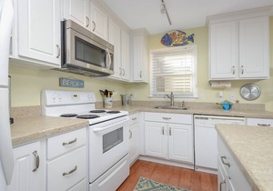 Charming 3BR 2BA Unit, Close to the Beach, Great Restaurants and Shopping! in Ocean City