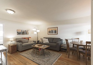 Downtown Whitefish condo located a stones throw to all Whitefish shops, restaurants and bars!! in Whitefish