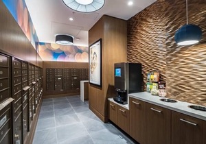 Rooftop Terrace & Grill | Walk to Metro | Woodmont Triangle in Bethesda