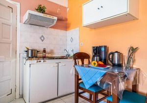 Veroni's studio 1 in Vathi