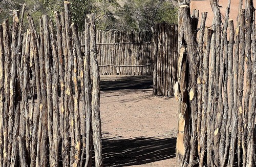 Cerrillos House | 19th Century casita & historical little town for the whole family! -sleeps 6