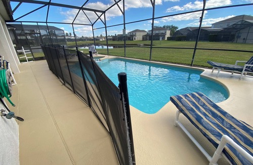 Cumbrian Lakes Villa | 7 BEDS/7 BATHS,SOUTH FACING POOL WITH WATER VIEW,ALL NEW FURNITURE,10 MIN DISNEY