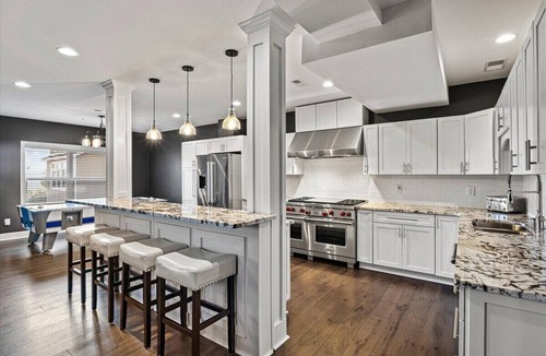 Denver Villa | A Boater's Dream on Lake Norman - Estate Sleeps 22 | Biggest Private Dock on the Lake, Deep Water Access, Movie Theater, 2 Chef's Kitchens, Game Room | Perfect for Fall Reunions & Celebrations