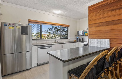 Mooloolaba Apartment | Anjuna, 2 bedroom apartment on canal