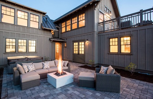Bend House | Bend ~ 24-hr staff ~ gorgeous kitchen ~ comfy beds ~ W/D ~ Cascade Lakes ~ 🐶