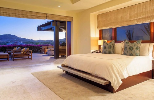 San Jose del Cabo Villa | Cliffside Palmilla Villa with Infinity Pool and Casita