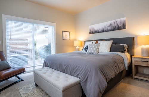 Westbrook Meadows Apartment | Comfortable Townhouse Close to Mt. Bachelor and Downtown