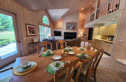 Birchwood Farms House | Dancing Moose