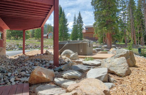 Blue River House | Moose Meadow Retreat Private Home with Hot Tub