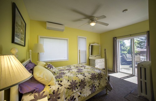Charlevoix House | New fall rates for just minimum two nights stay now! Come enjoy the fall colors!