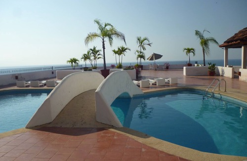 Amapas Condo | New Renovations and Great Rates for 2024!