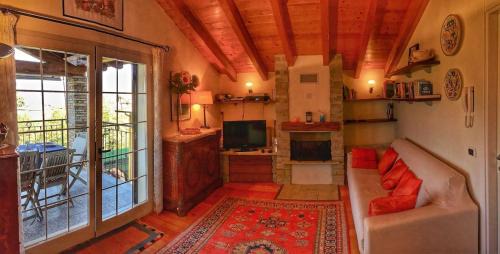 Germignaga Apartment | Nicole 2