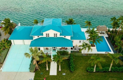 Bay Point Villa | Oceanfront - cheerful 5 bedroom Villa/Ocean 9