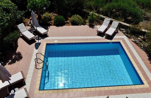 Elounda Villa | Quiet villa with pool, 3 bed 2 bath, short walk to Elounda village and beach