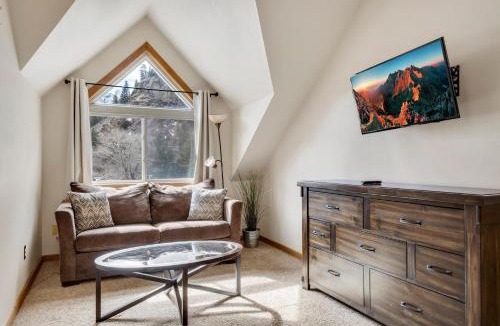 Ouray House | River Park 1241