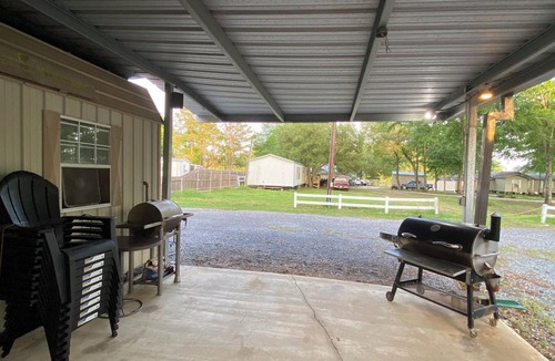 Jennings House | The Cajun Camp