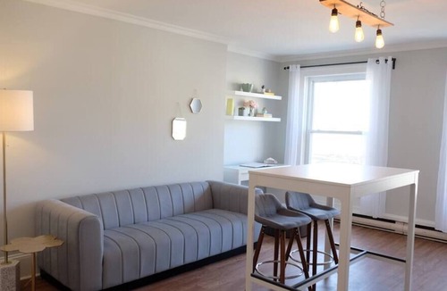 Downtown Halifax Apartment | This apartment is a 1 bedroom(s), 1 bathrooms, located in Halifax, NS.