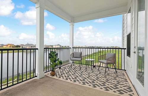 Slidell Condo | Waterfront 2-bedroom condo in Slidell