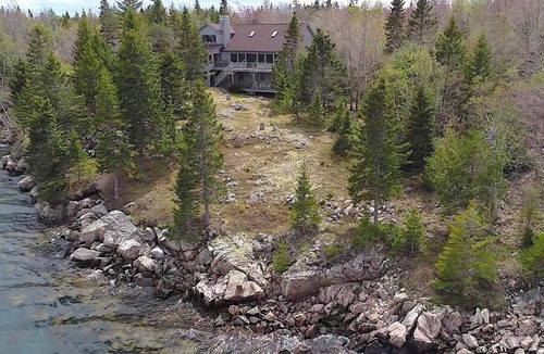 Corea House | Waterfront Schoodic Nature Lover’s Dream w/Private Cove (Sleeps 12)