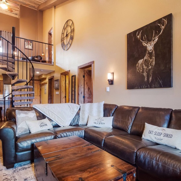 Fully remodeled family friendly condo 2 blocks to Main St - 2 king suites in Breckenridge