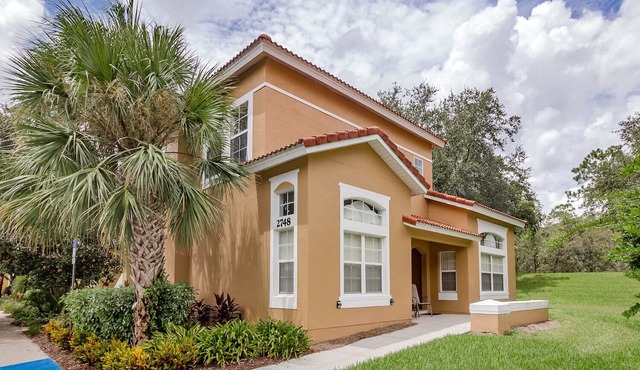 2 King Bed Master Suites,1 Queen and 2 twin bed bedrooms-Next to Disney World in Kissimmee