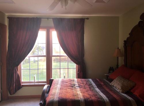 2nd floor guest room with attached bath in Milford