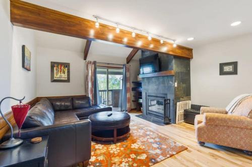 3 BDR Getaway Near Skiing Hiking Plus Bus Route in Breckenridge