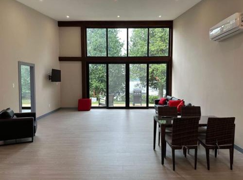 3-bedroom Lakefront Villa #3 in Lakefield