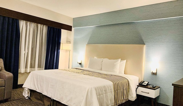5 minutes from Pearson airport in Mississauga