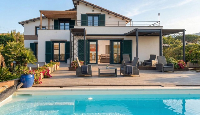 Alghero Spectacular sea view, for exclusive use, villa with private pool in Alghero