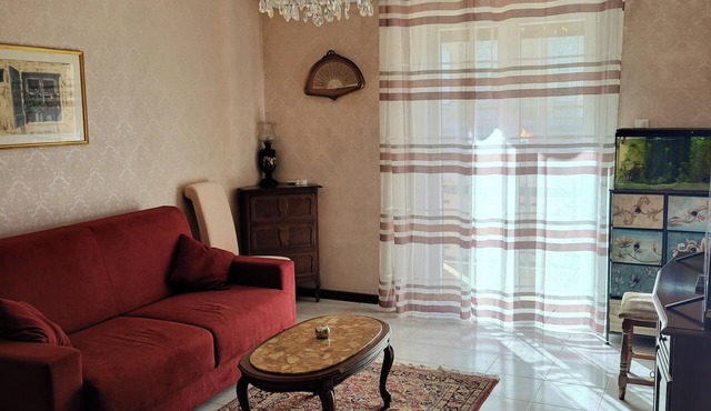 ATLANTIS unique elegant marine-themed apartment at walking distance of downtown. in Trieste