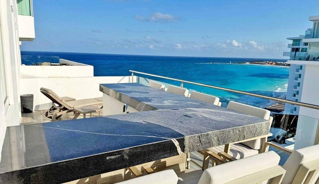 Beachfront – 8BR/7Bth – Penthouse Combo #314 in Cancun