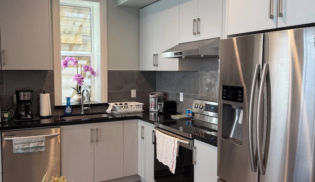 Beachside Vacation Suite in beautiful White Rock, BC, Canada in White Rock
