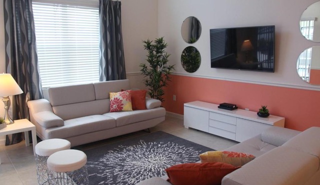 Beautiful home with themed bedroom near Disney in Kissimmee