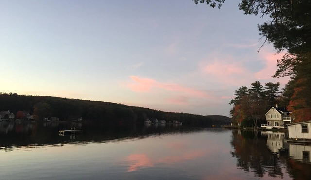 Beautiful Lakefront Home in Heart of Massachusetts Near Antiquing and Breweries in Sturbridge