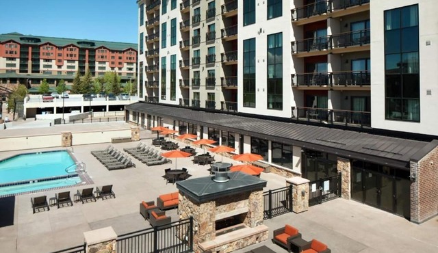 Beautiful Ski-in/Ski-out Condo, Steamboat Springs, Colorado. in Steamboat Springs