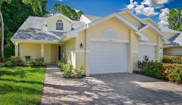 Breckenridge - New remodeled Villa with Golf! in Estero
