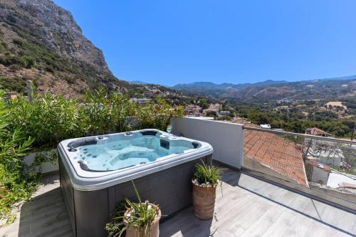 Casa Sofia, By Hellocrete in Spílion