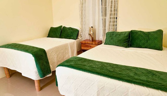 Charming 3-bedroom in gated community of StoneBrook Manor Trelawny. in Falmouth drive