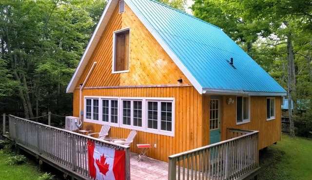 Charming 3-bedroom cottage in beautiful Cavendish, Private with AC and heating in Cavendish