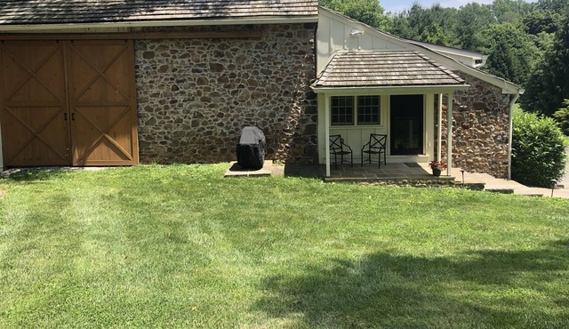Charming barn apartment in Chester County in West Chester