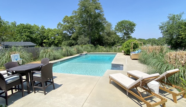 Charming Bungalow On Main St & the Swamp Rabbit Trail with Private Pool in Travelers Rest
