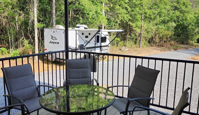 Charming bungalow 1 hour from New Orleans and 45 minutes from Gulf Coast in Perkinston